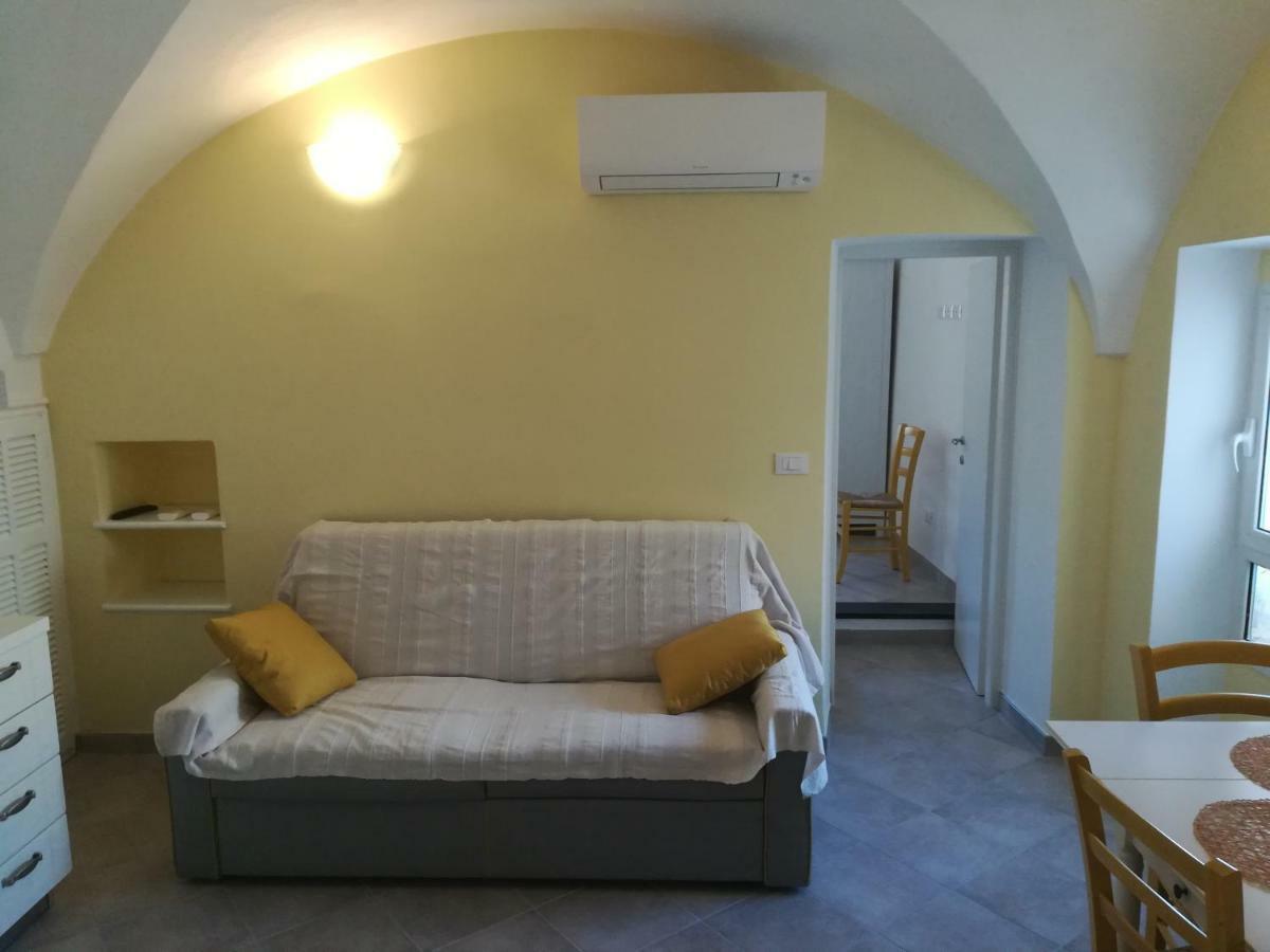 I Fiori Di Santo Stefano Apartment Santo Stefano al Mare Exterior foto